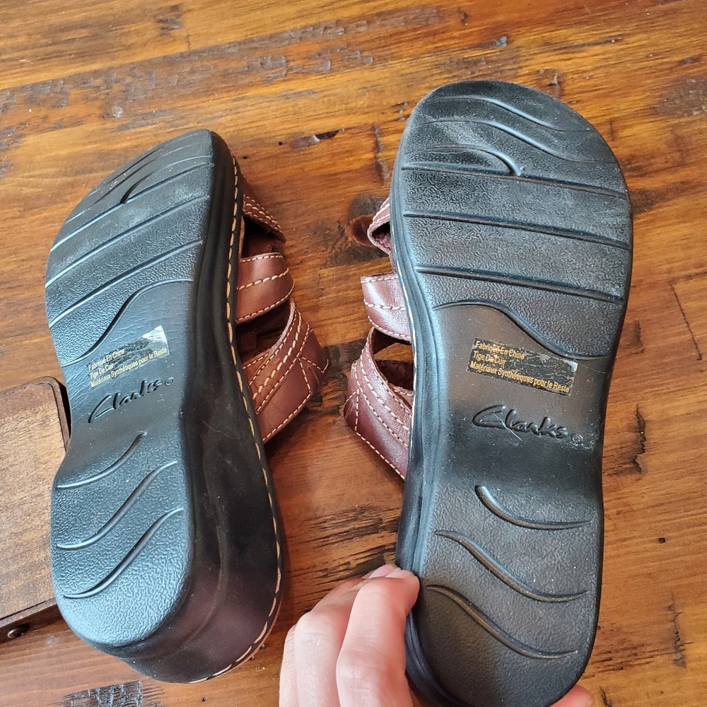 Clarks Sandals WIDE - Picture 4 of 5